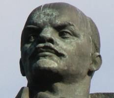 Взорванный в Санкт-Петербурге памятник Ленину будет демонтирован