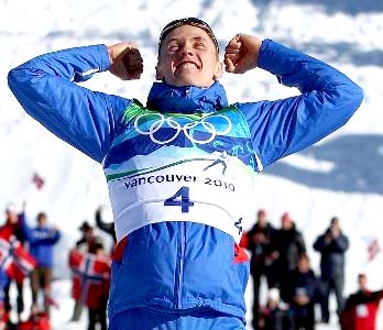 Никита Крюков своими лыжами принес России первое золото