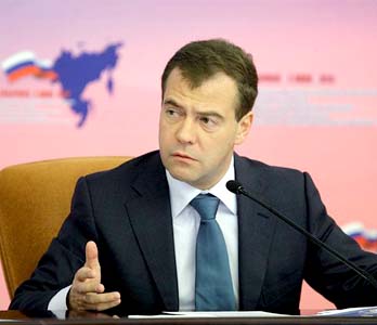 Дмитрий Медведев раскритиковал губернаторов