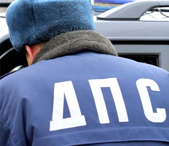 Челябинский гаишник при задержании съел взятку в 2 тысячи рублей
