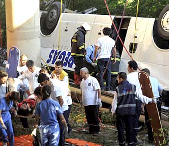 У водителя автобуса, потерпевшего крушение в Турции, было плохо с сердцем