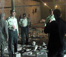 Причиной взрыва в иранской мечети могли стать старые боеприпасы